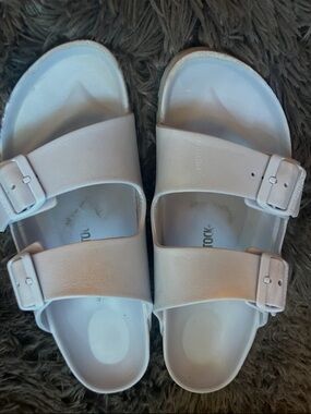 Birkenstock Arizona EVA Sandals in Pale Pink